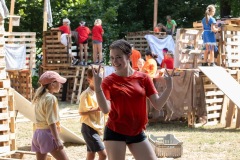 20250812_10504537-Large